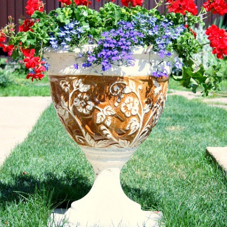 Вазон цветы